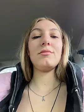 JessiTous - Make my ass red, 1 minute toy control