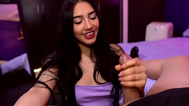 Bull_vixen2001 - cum on face or creampie