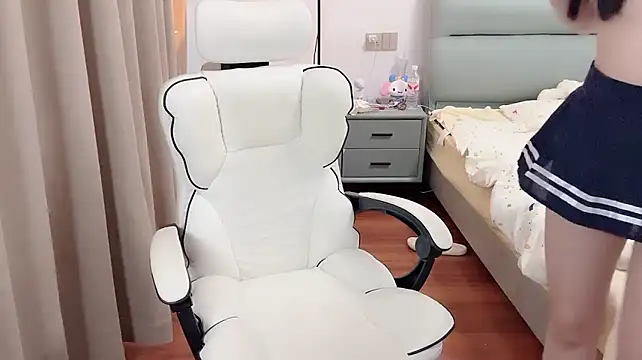 Chunchun_2026 - 小粉塞入自由控制一分钟