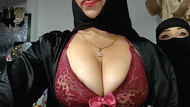 Nadia__abaud - PLAY MY HAIRS PUSSY🥵