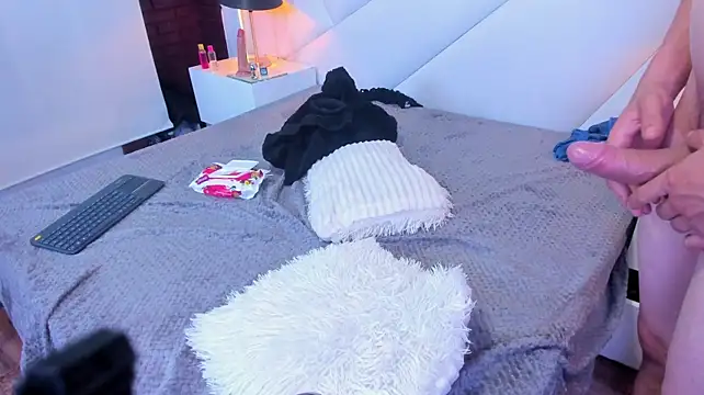 Cielo_Damian - fuck pussy very deep