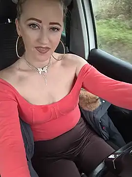 AlessiaBellini - Pussy play