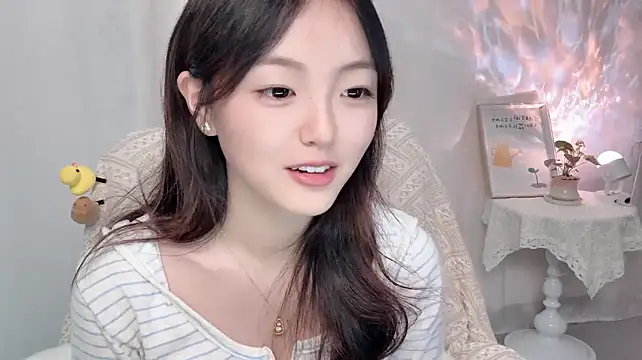 Wenwen8888 - 欧尼 你的世界少了我真的没关系嘛