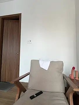 FlexibleDoll_ - doggy + sexy photo