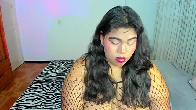 Nayara_05 - striptis