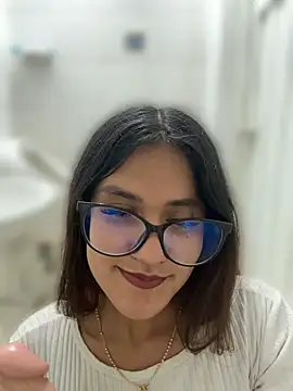 Lilith_Vera - I suck from the balls to the tip 🍆
