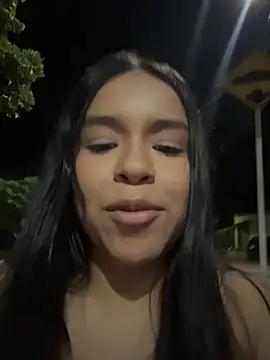 Paola05_ - Tits in the air