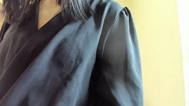 ErlinaBuoy - Show my Vampire bra!♀️🦇:30