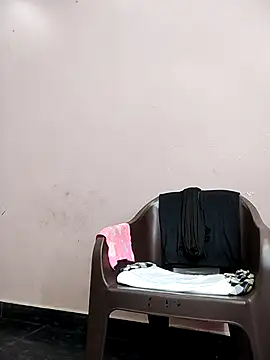 Kiritika_1 - Pussy show in doggy