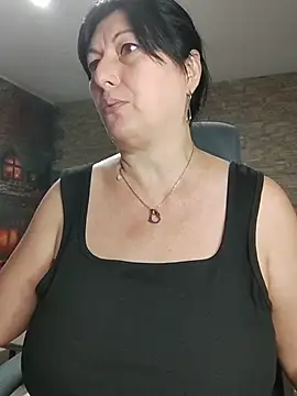 LeillaaX - Topless