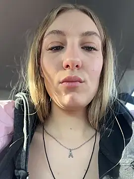 JessiTous - Make my ass red, 1 minute toy control