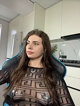 CurlyLara - 🥵Naked+VIDEO FOR LAST TIP