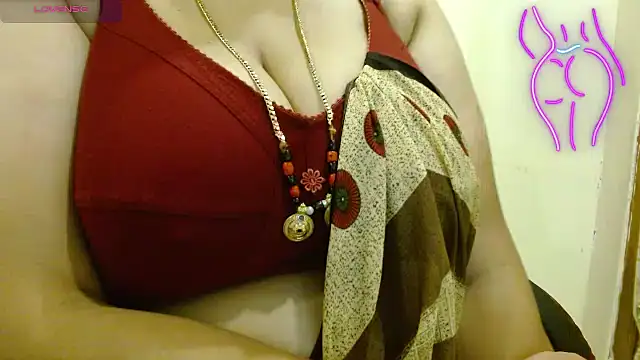 Telugu_pillapreethi - spank boobs with oily boobs
