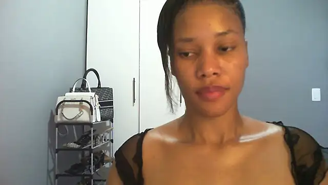 Sexylisa670 - Let me try Anal plug for first time