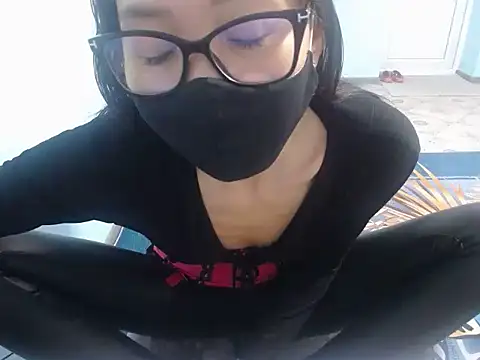 Elllaaxx - strip dance naked