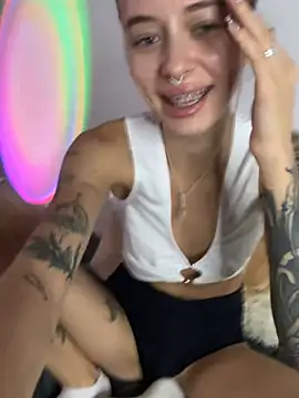 Enjoy_my_beauty - whip teasing my clit