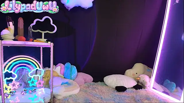 LilypadUwU - Lush in ⏾
