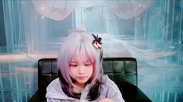 Lianlizhi-522 - 励志买下100套cos服【瞎挂的】