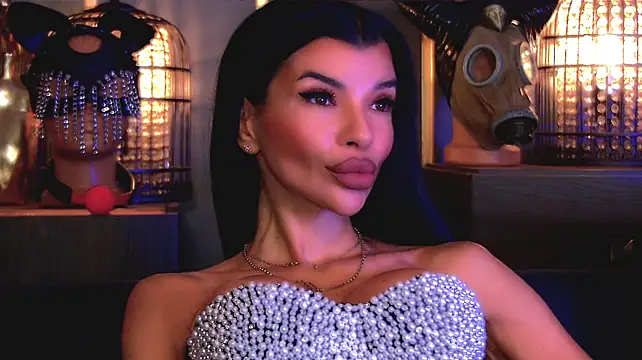 EleniaDevons