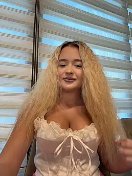 LaceyDover - 🔥Slow Tease