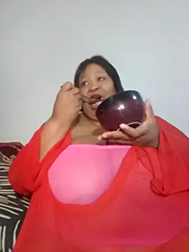 Nancy111 - Make Me cum and squit in my toy