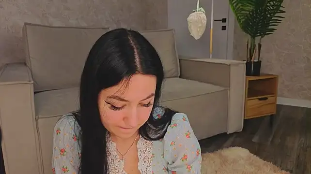 Sofi_Conner - add some oil on my bum