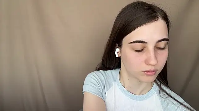 LenitaRamshur - Tease with boobs close cam