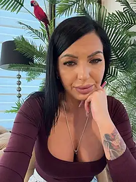 ReynaMorel - to make you crave my body🔥
