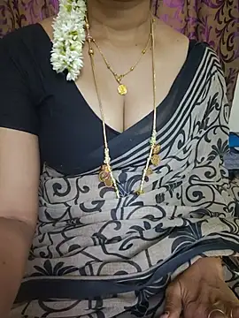 Tamil_rose471