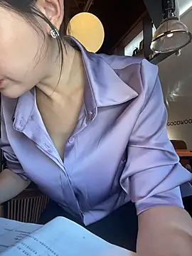 Zoe-520 - 户外哭乳娇喘