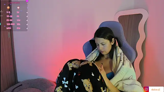 Kylie_Wet - 👀🍒 Show and Play Boobs 💦