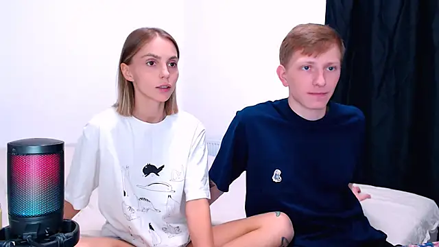 Juliaanddima - get naked