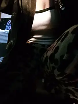 MINI_Petite - naked time / vibrator on my pussy