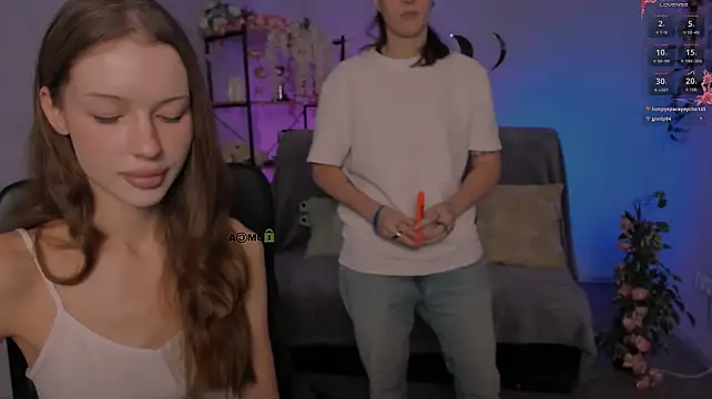 Khloebeauty - flash ass
