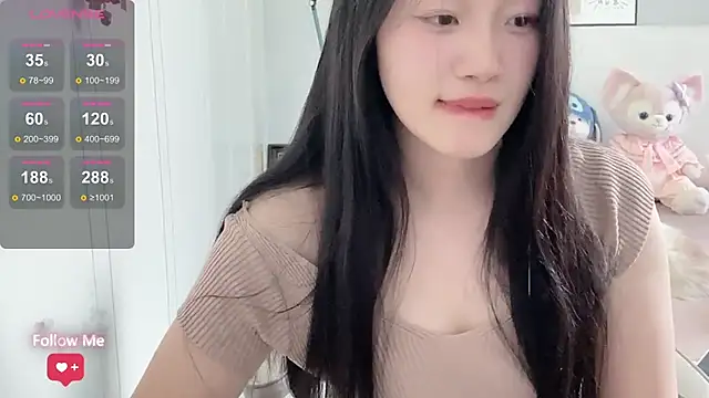 --bee-- - 瑟瑟吃香蕉