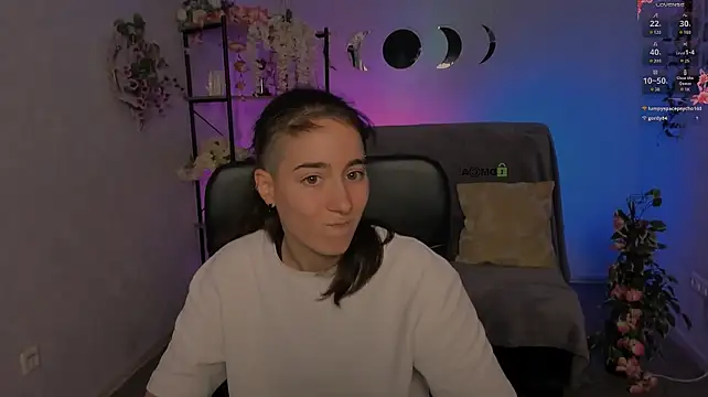 Khloebeauty - flash ass