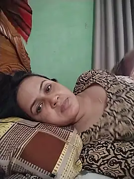 Nil-pore-06-L - Boobs Show😍
