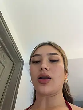 Ariannaa_1 - Sloppy Blowjob & Saliva 🥵💦
