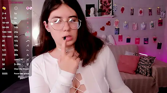 BellaCaress - ice cub for my nipples