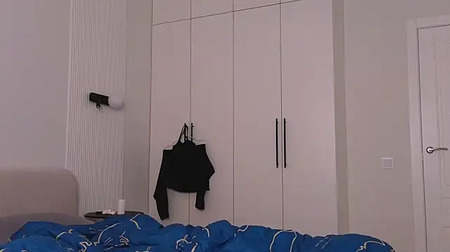 Totoro_k - I'll let you lick my feet next to camera
