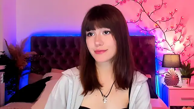 MilanaHotts - Make me squirt )