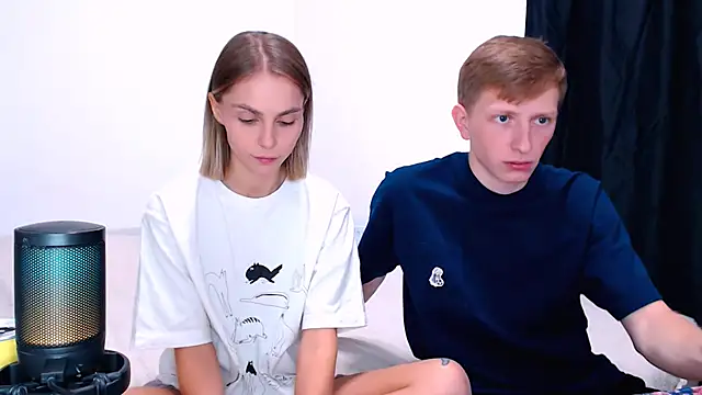 Juliaanddima - get naked
