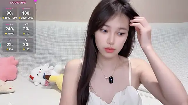 Chloeeaa - 好事发生5.0💕全裸穿丝袜...