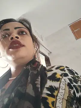 Pinky-2 - Oiling My Sexy Pussy Hole