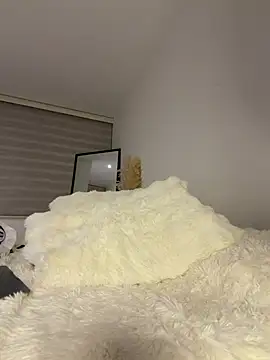 Summer_Waatson - Doggy Style + Anal 10min