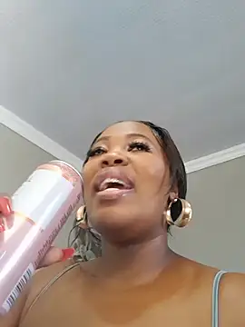 SWEETDOLLY29XX - My man to join me on live