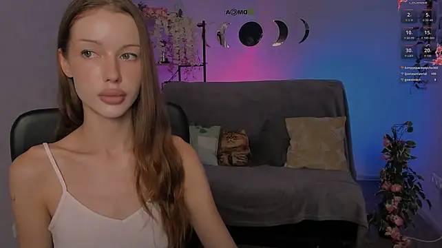 Khloebeauty - flash ass