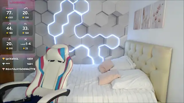 Aliicemeow