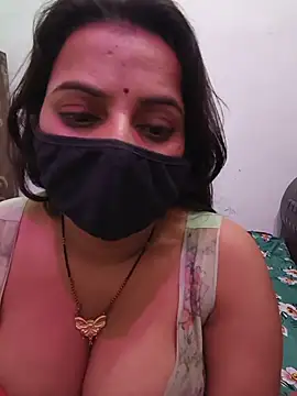 Sweety-girll - Full nude public 2 mint