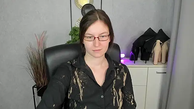 EmmaxDelight - Remove shirt and stay in bra~